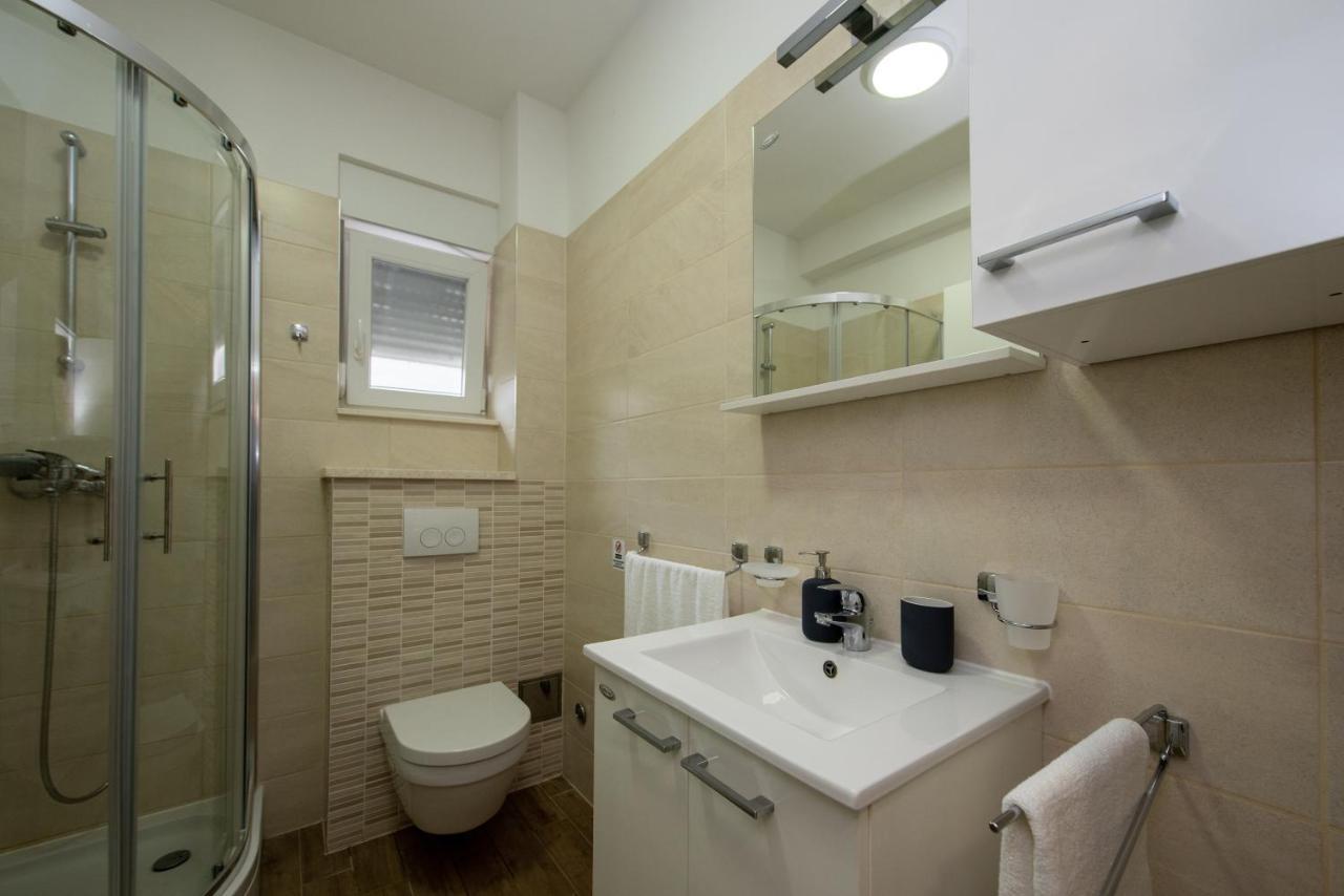 Apartment Miss Tina Trogir Zewnętrze zdjęcie