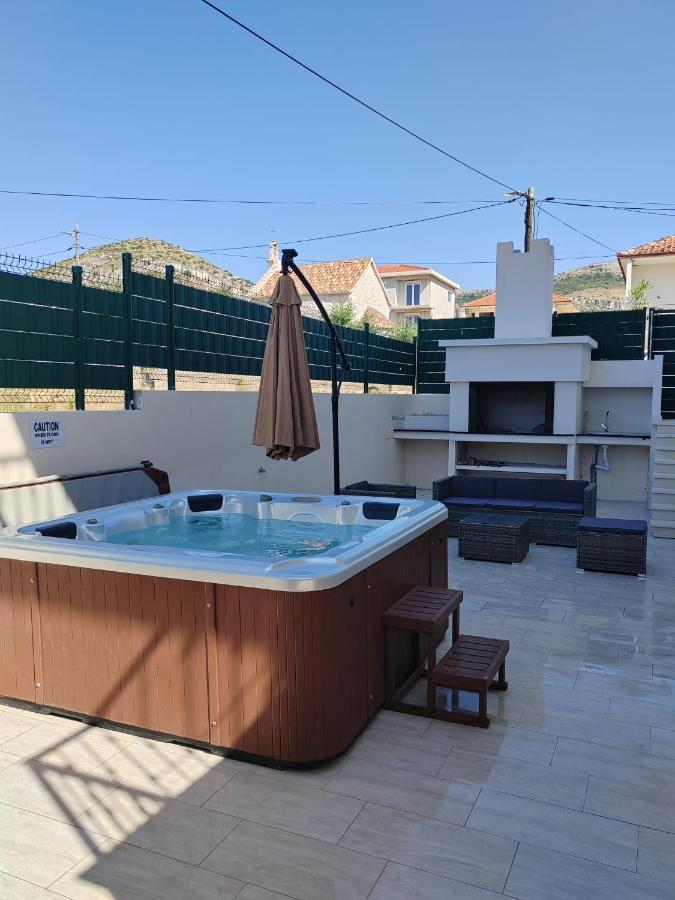 Apartment Miss Tina Trogir Zewnętrze zdjęcie